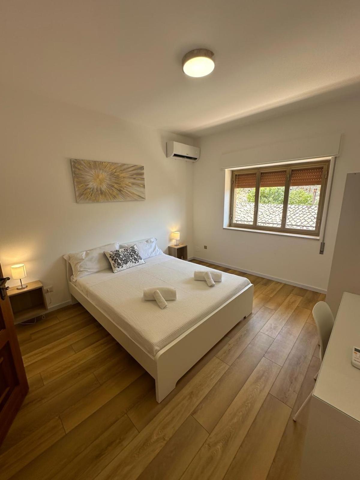 We Home Taormina Center With Parking Eksteriør bilde